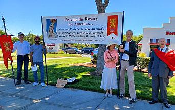 Over 1,100 Rosary Rallies for America’s Conversion!