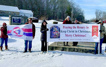 1,197 Rosary Rallies Fight to Keep Christ in Christmas