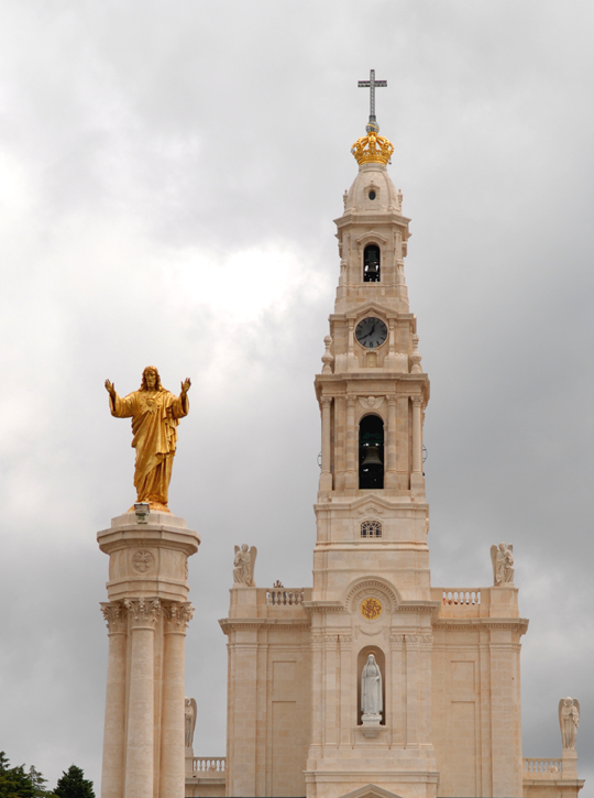 Fatima Basilica with statue of Sacred Heart of Jesus - At Fatima, Our Lady offered a heavenly solution for today's crisis