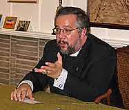 Fr. John Trigilio speaks at TFP conference