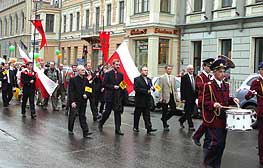 Cardinal Pujats at the Pro Family March on May 26.