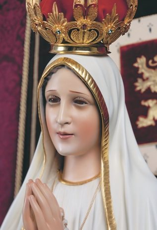 International Miraculous Pilgrim Virgin Statue of Our Lady of Fatima at the TFP National Headquarters, Spring Grove, PA