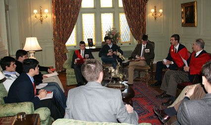 Conference participants used study circles to discuss and debate ideas developed during the lectures.