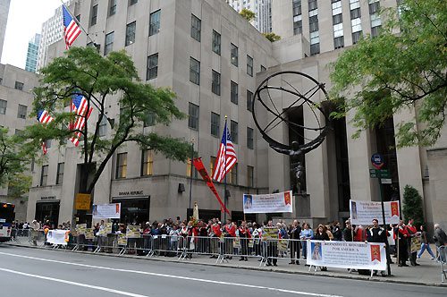 With Our Lady on Fifth Avenue