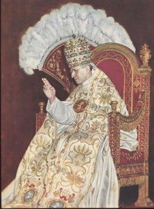 Pope Pius XII sedia gestatoria