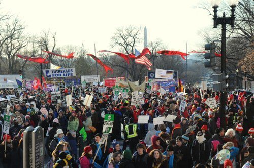 March_for_Life_2011_04.jpg
