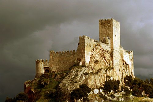 Almansa: A Castle of Dreams and Christian Heroism
