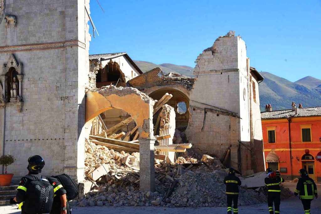 earthquake_damage_to_basilica_of_st_benedict-1
