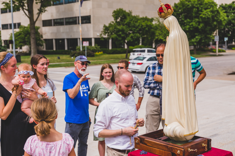 Rosary Rally Calls Satan’s Bluff in Lincoln, Nebraska