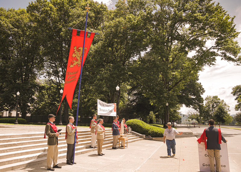 TFP’s Rosary Rally Caravan Raises the Standard in West Virginia and Kentucky