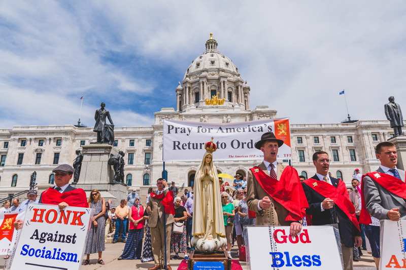 Catholics Pray for Conversion in Riot-Scarred Minnesota