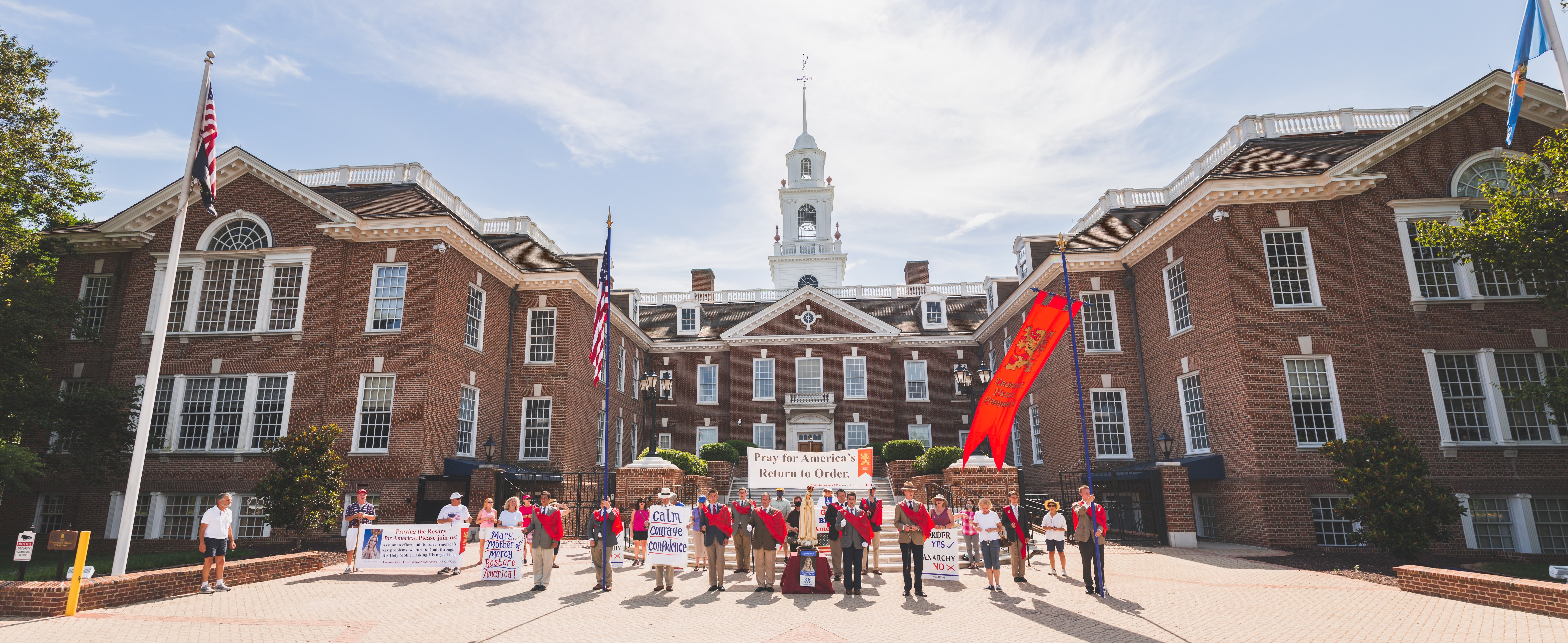 Brave Catholic Ladies in Delaware: “We Need Men” to Lead