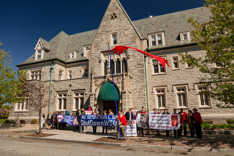 The volunteers went to the offices of the Archdiocese of Newark, where they held another peaceful rally asking His Eminence Joseph Cardinal Tobin to shut down WSOU’s Satanic content.