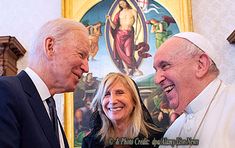 Did Pope Francis Tell President Biden to Continue Receiving Holy Communion?