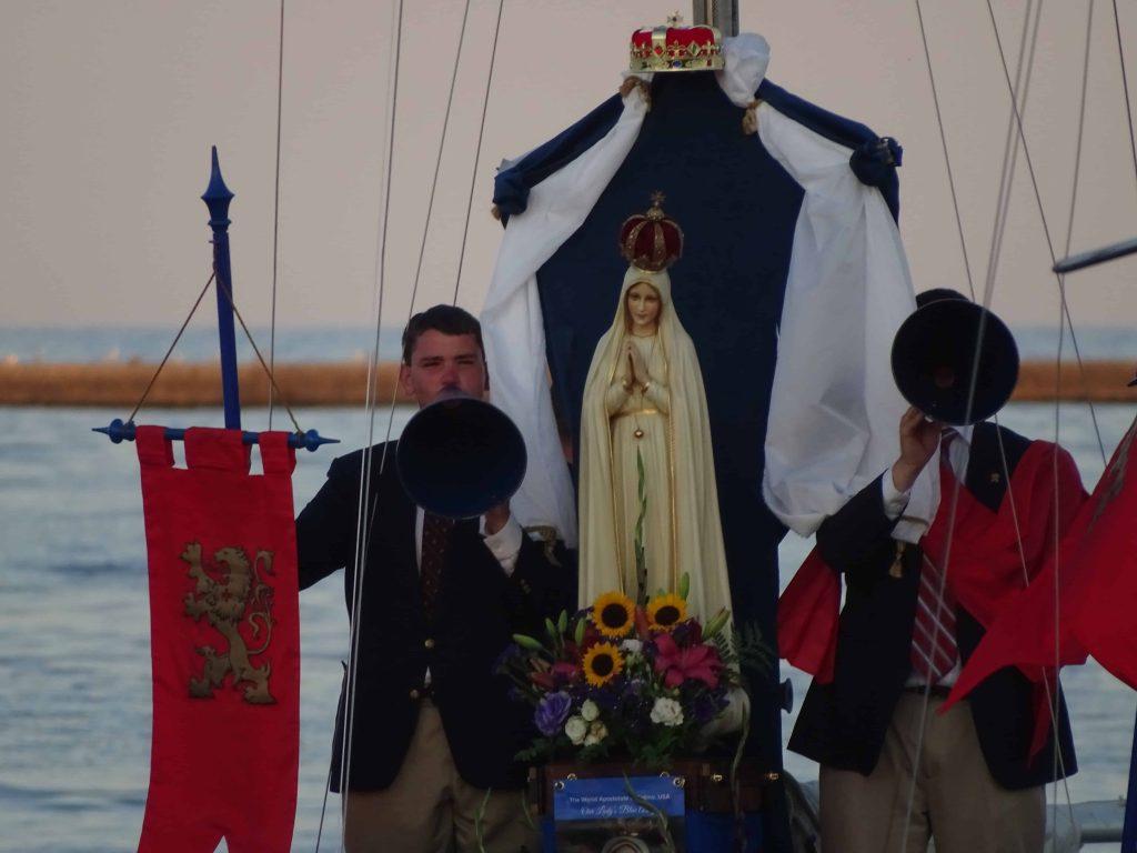 Our Lady’s Flotilla Is Welcomed in a Spirit of Reparation and Triumph